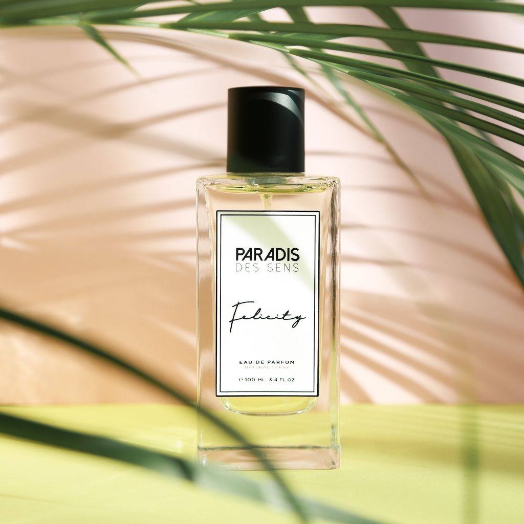 PARADIS DES SENS’s scents are all created with the finest materials & hundreds of years old craftsman ship, paired with cutting edge technology, produced to the world by Arcadie De Niche, a symbol of beauty at the heart of Paris, Champs-Élysées.