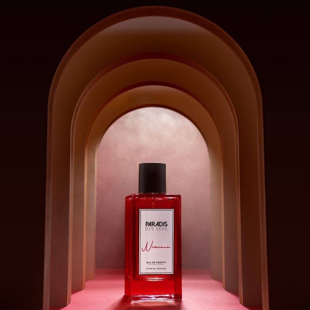 PARADIS DES SENSÃƒÂ¢Ã¢â€šÂ¬Ã¢â€žÂ¢s scents are all created with the finest materials & hundreds of years old craftsman ship, paired with cutting edge technology, produced to the world by Arcadie De Niche, a symbol of beauty at the heart of Paris, Champs-ÃƒÆ’Ã¢â‚¬Â°lysÃƒÆ’Ã‚Â©es.