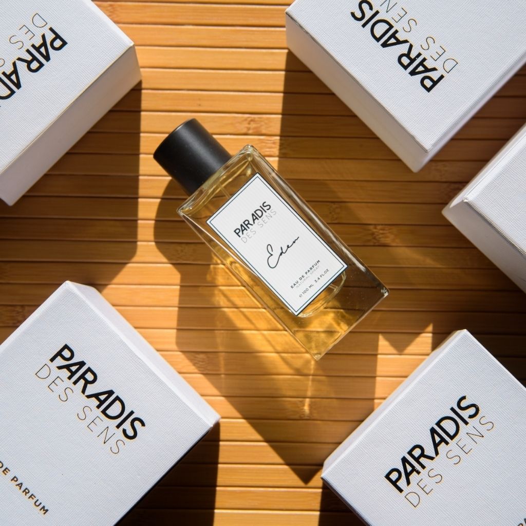 PARADIS DES SENSÃƒÂ¢Ã¢â€šÂ¬Ã¢â€žÂ¢s scents are all created with the finest materials & hundreds of years old craftsman ship, paired with cutting edge technology, produced to the world by Arcadie De Niche, a symbol of beauty at the heart of Paris, Champs-ÃƒÆ’Ã¢â‚¬Â°lysÃƒÆ’Ã‚Â©es.