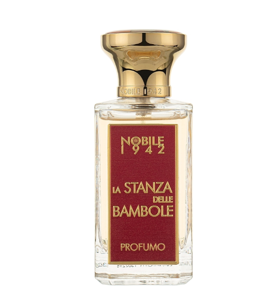LA STANZA DELLE BAMBOLE Eau de Parfum by Nobile 1942 features a clear glass bottle with a gold cap and a red and gold label, capturing the nostalgic charm of a whimsical doll room.