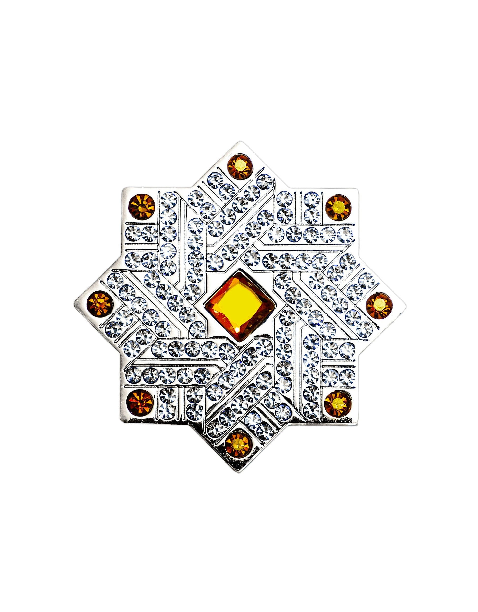 Topaz Eau de Parfum by Kajal Perfumes Paris radiates elegance, blending sparkling notes that evoke the brilliance of crystals and gems—an olfactory jewel reminiscent of luxe ruby-inspired scents.